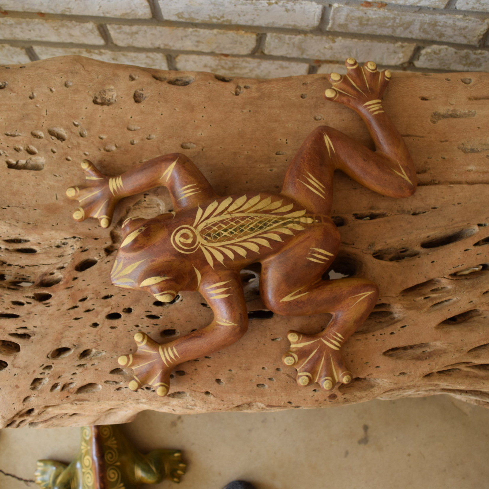 Ceramic Frog [Brown/Yellow]