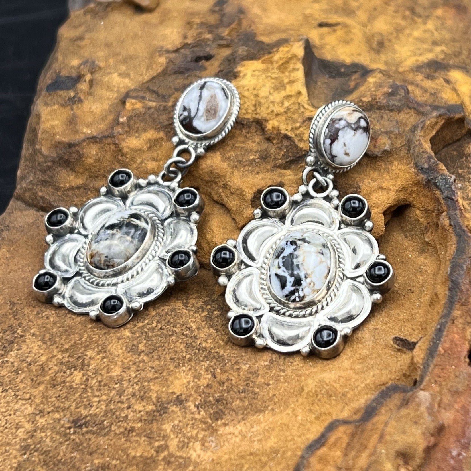 TYLER BROWN - WHITE HORSE/WHITE BUFFALO EARRINGS