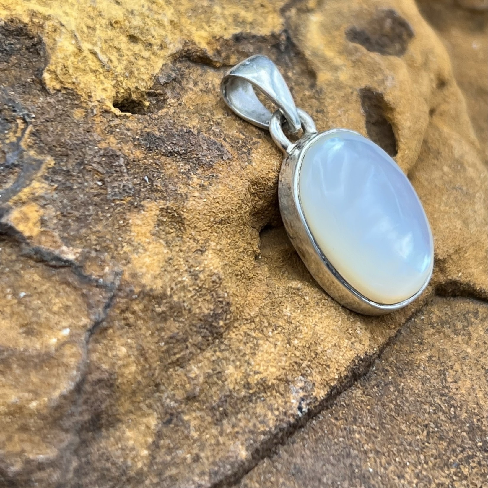 MOTHER OF PEARL PENDANT