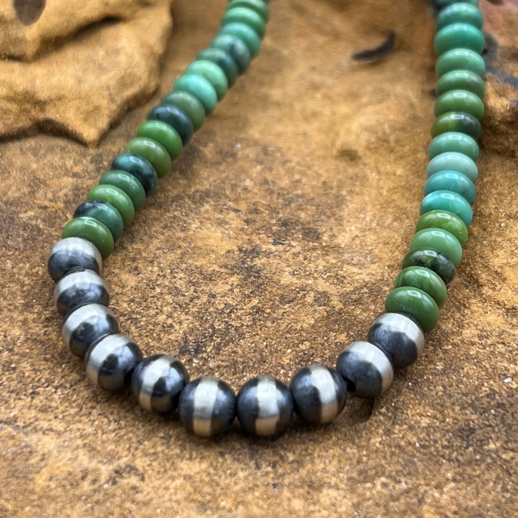 Navajo Pearl Green Turquoise Necklace [18"]