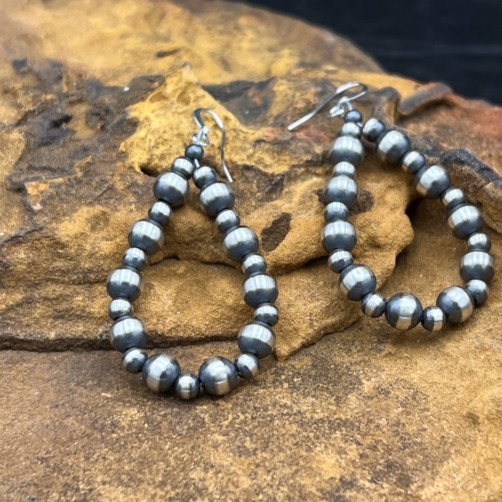 NAVAJO PEARL EARRINGS