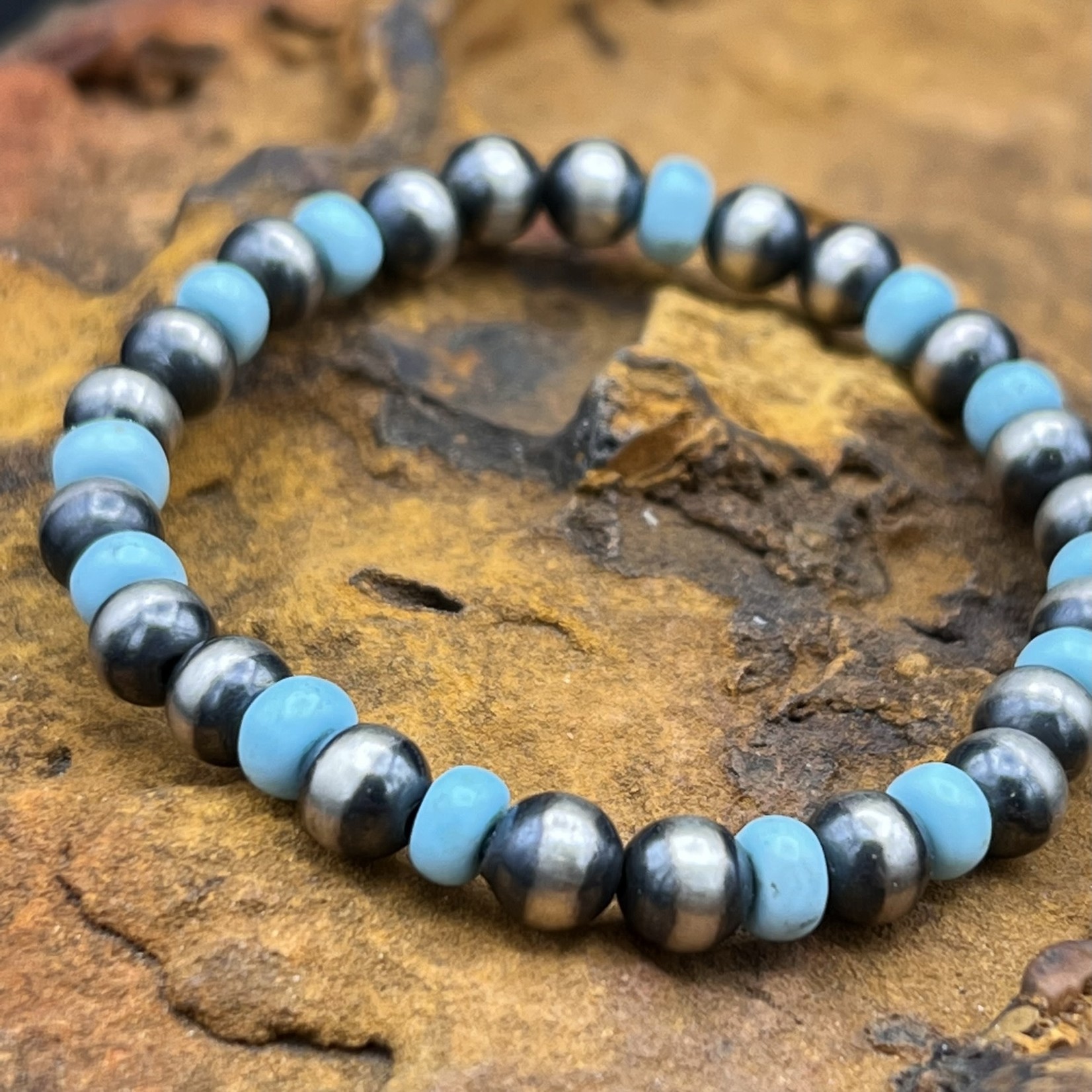 NAVAJO PEARL STRETCH BRACELET