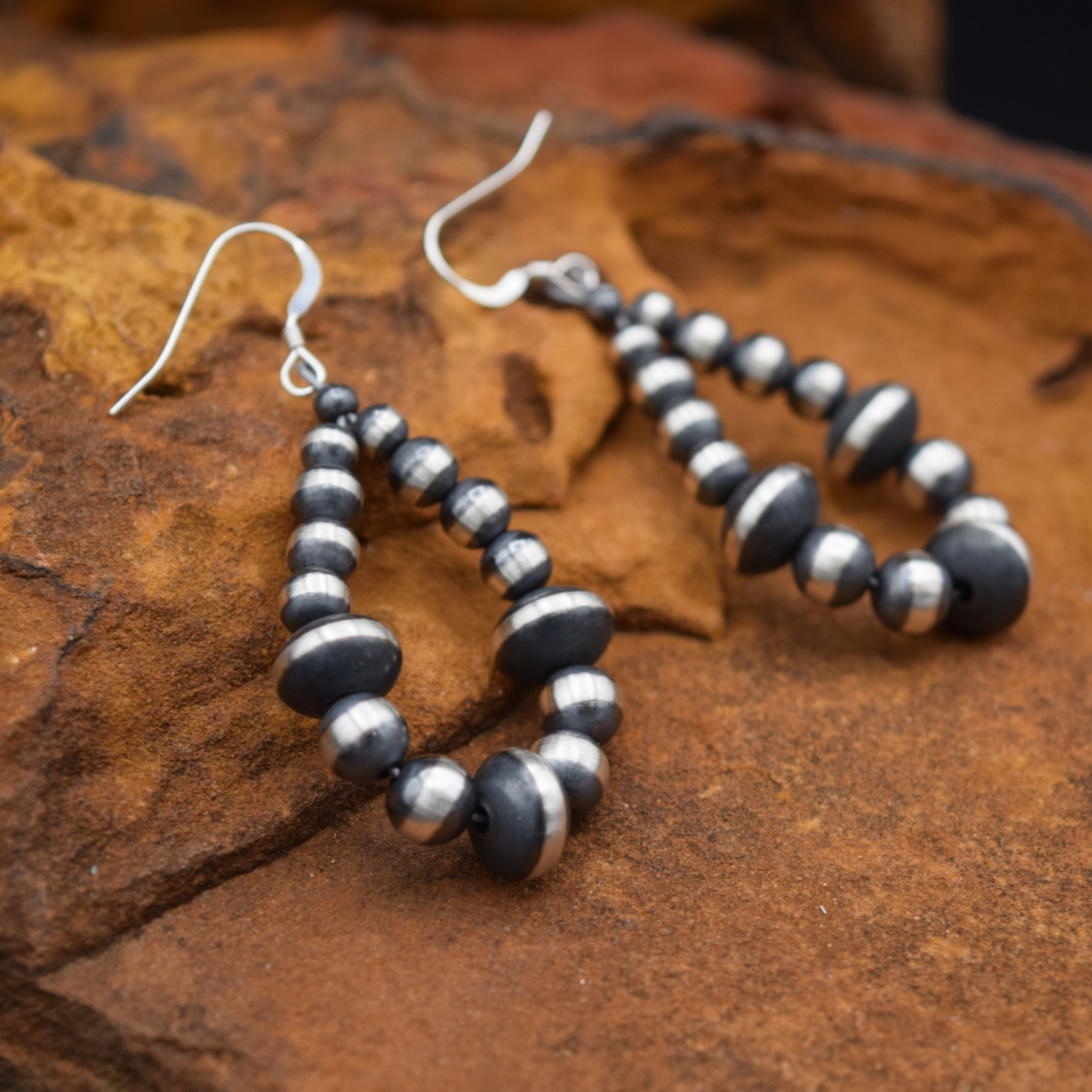 NAVAJO PEARL EARRINGS