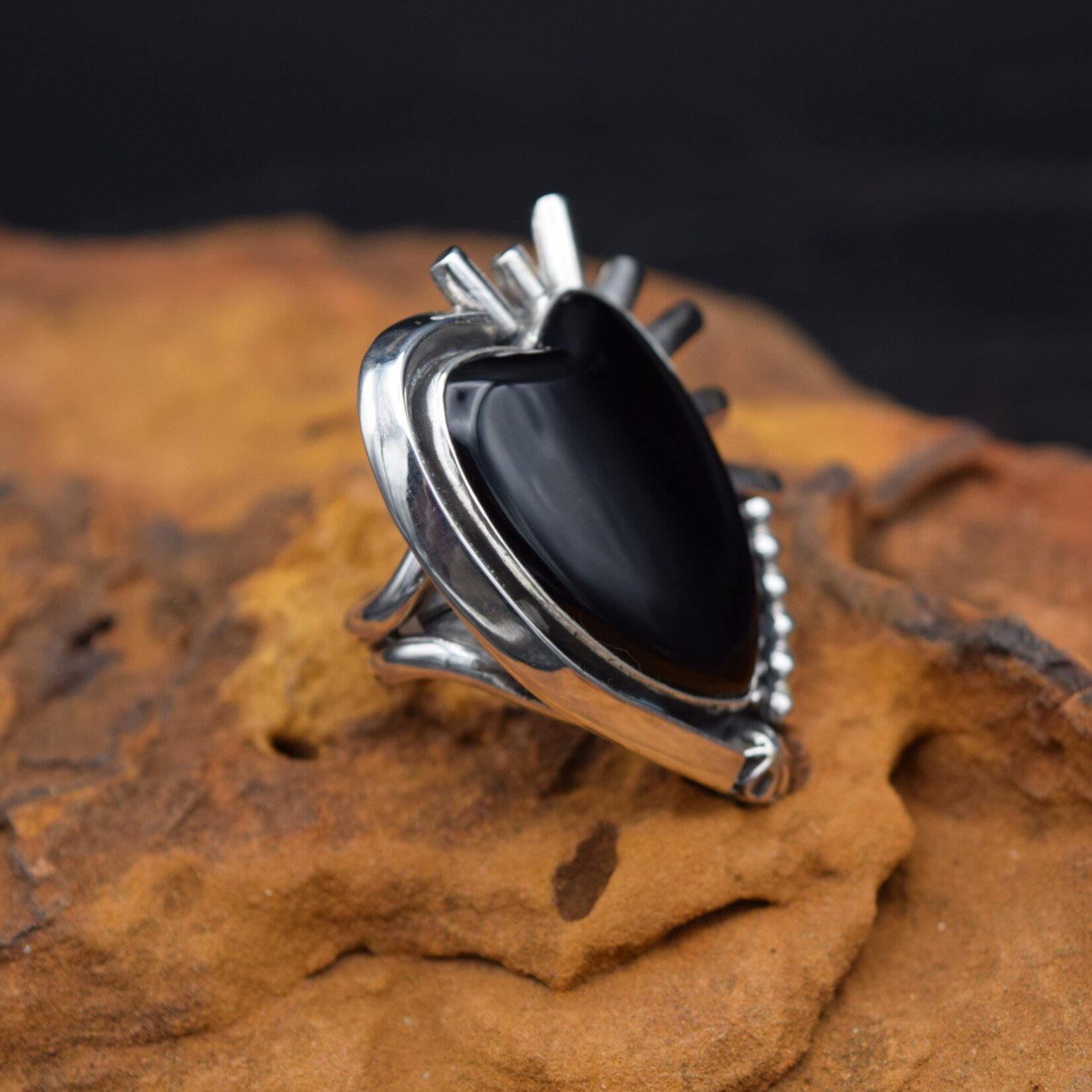 KRYSTALN PLATERO ONYX  HEART ADJUSTABLE RING