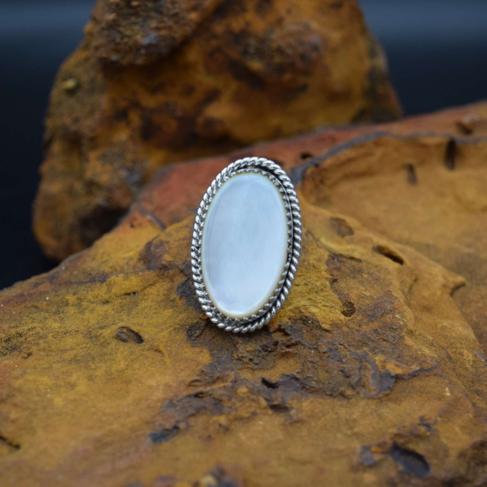 PEARL RING (Size: Adjustable)