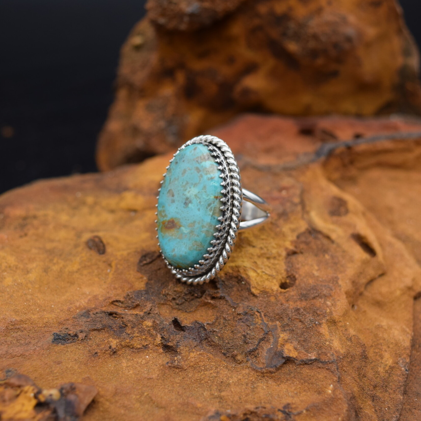 TURQUOISE RING (Size: Adjustable)