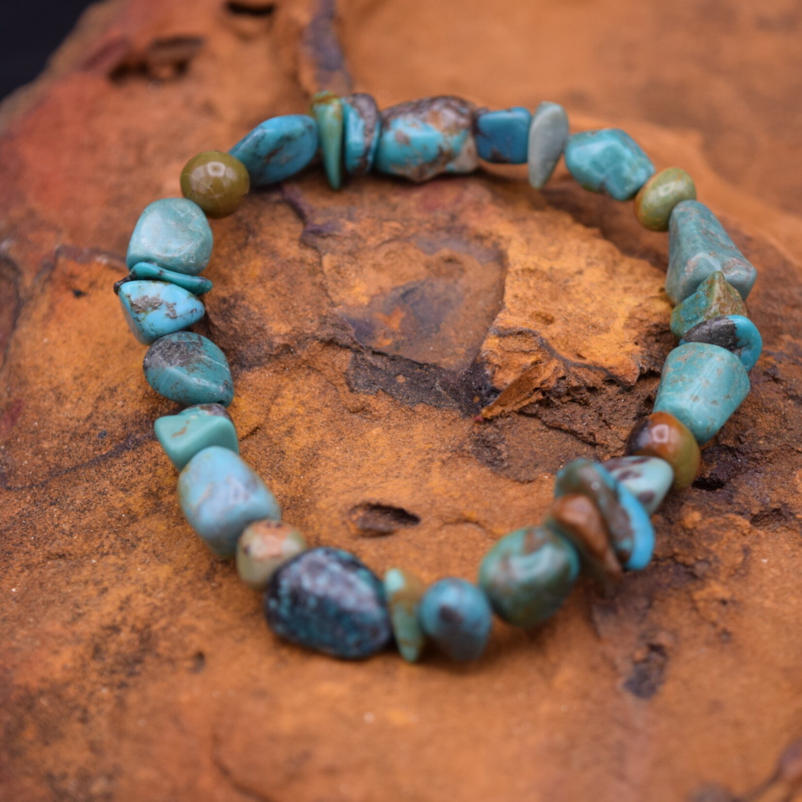 TURQUOISE NUGGET STRETCH BRACELET