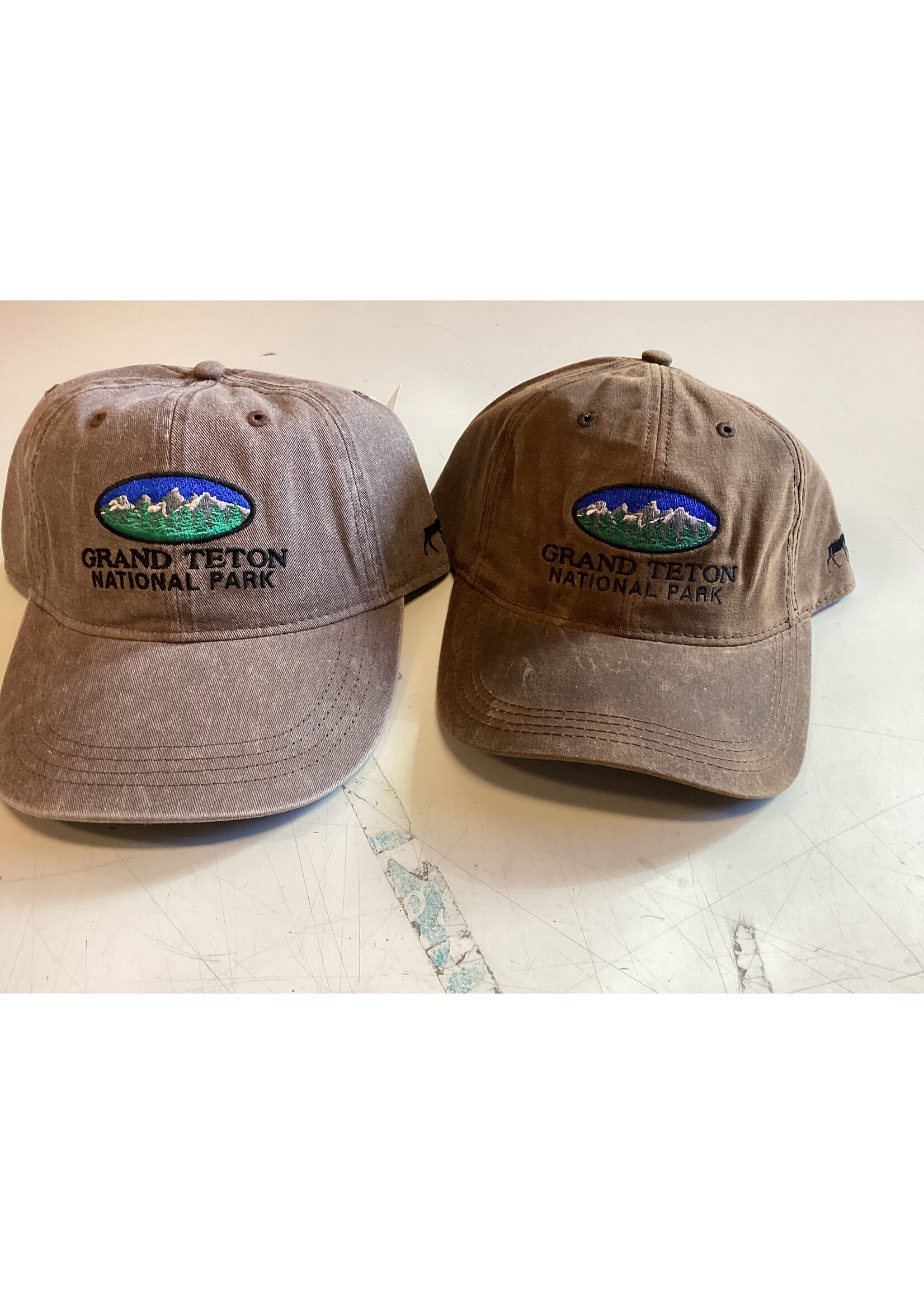 Grand Teton Mountain Oval Hat - Distressed Brown