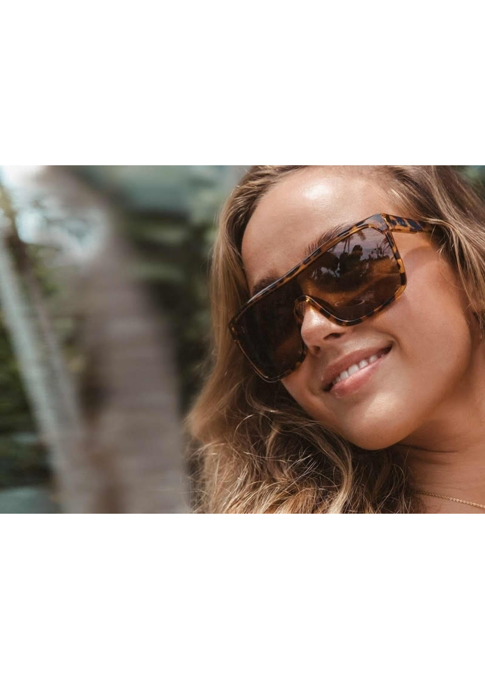 CARVE VARGA GLOSS YELLOW TORT BROWN POL LENS