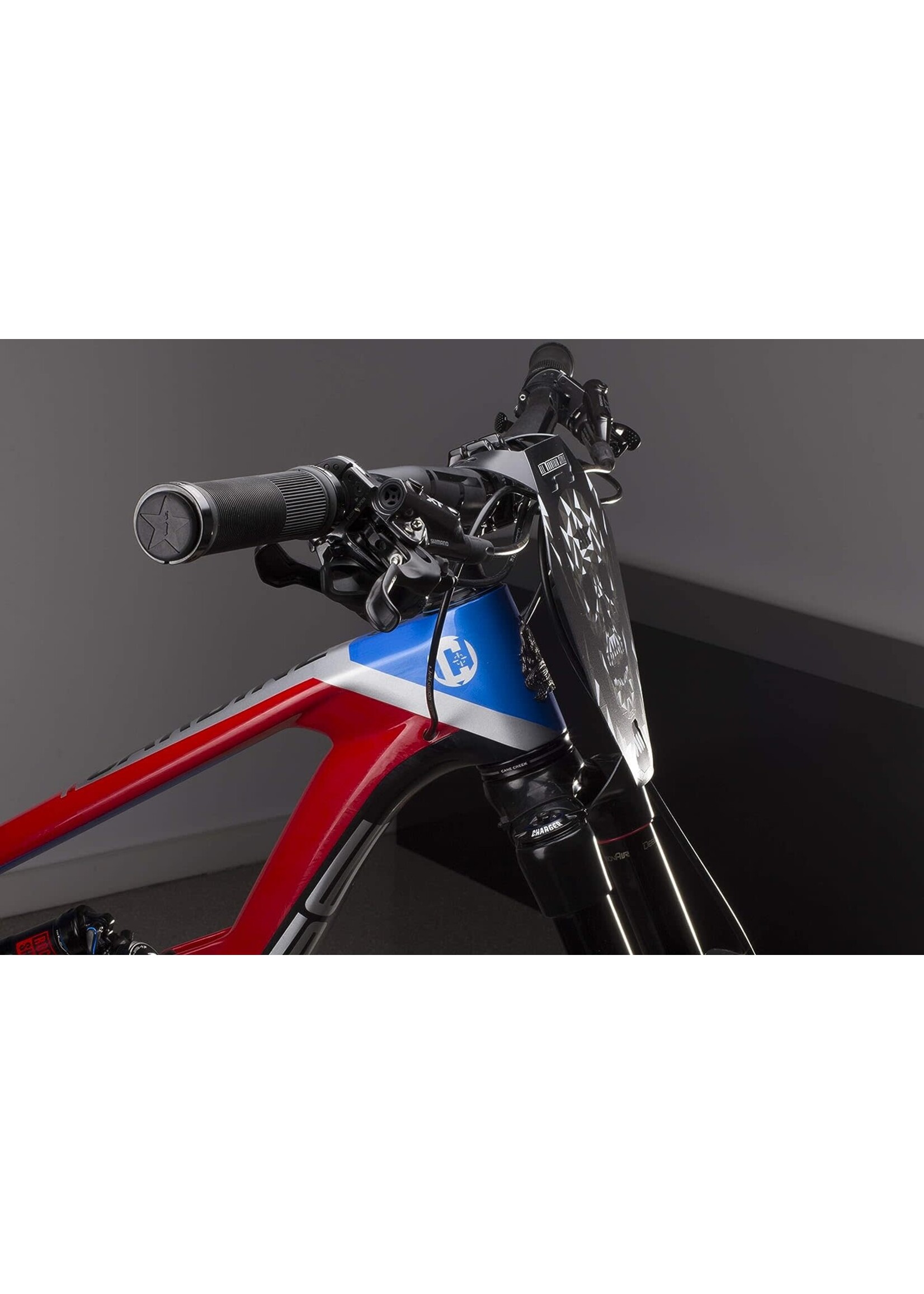 ALL MOUNTAIN STYLE AMS NUMBER PLATE SKULL/BLACK