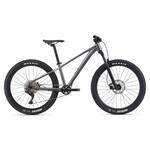 Giant STP 26" Dirt Jumper - Mettalic Black - Med (2024/25 Demo)