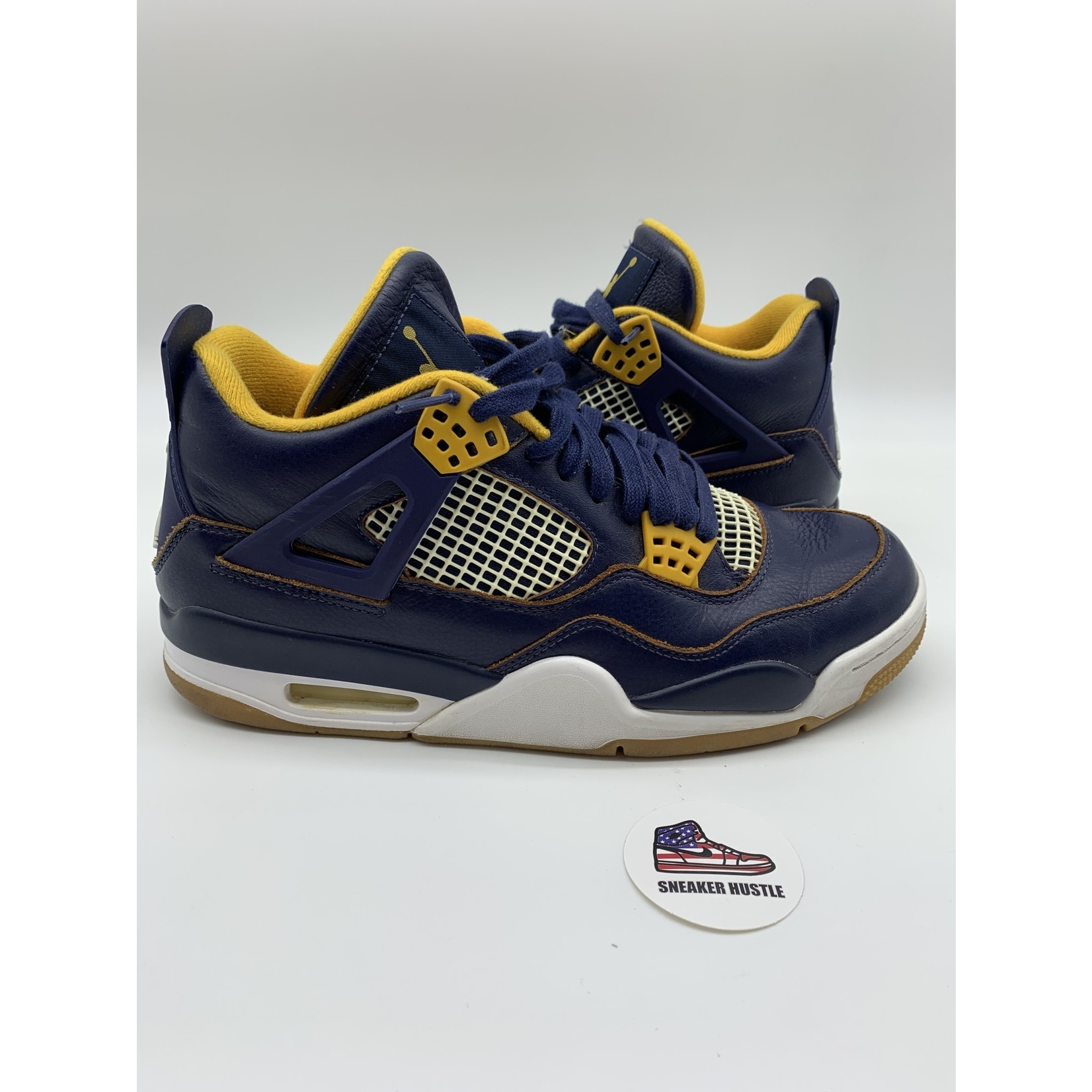 retro 4 dunk from above