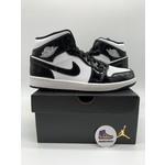 Air Jordan Jordan 1 Mid Carbon Fiber