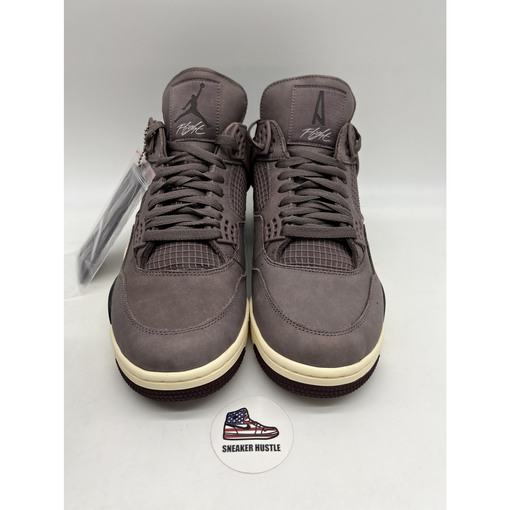 Air Jordan Jordan 4 Retro SP A Ma Maniére Violet Ore