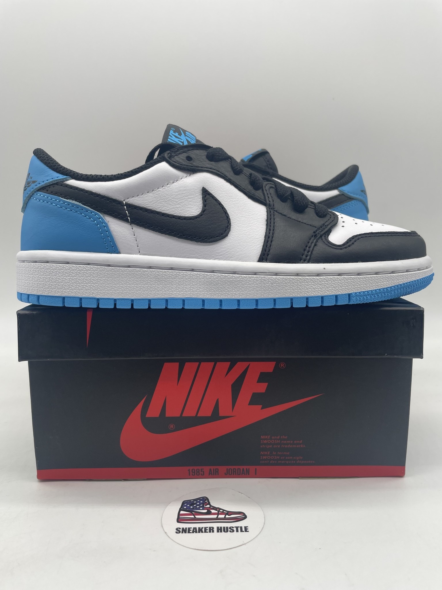 dark blue low jordans