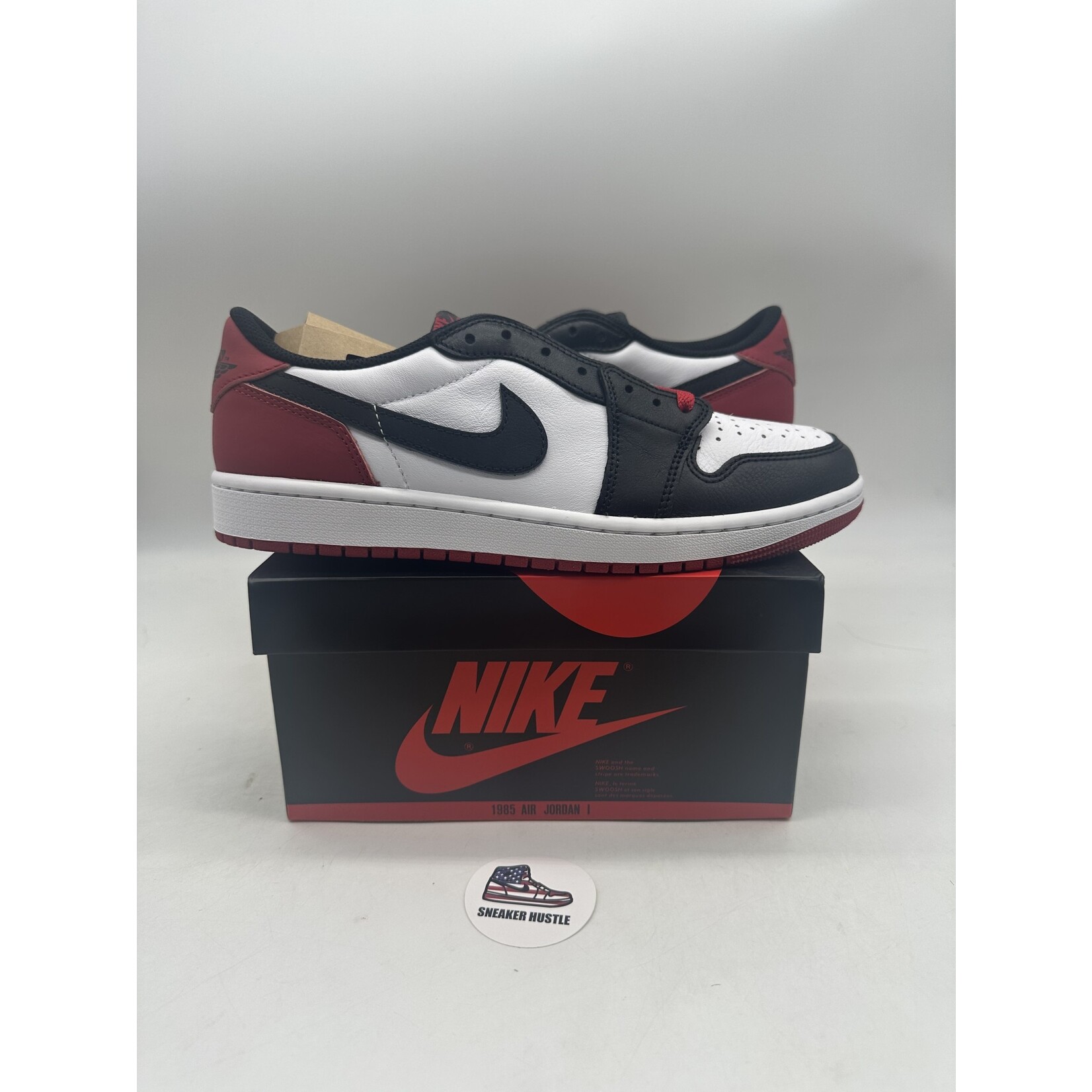 Air Jordan Jordan 1 Retro Low OG Black Toe (2023)