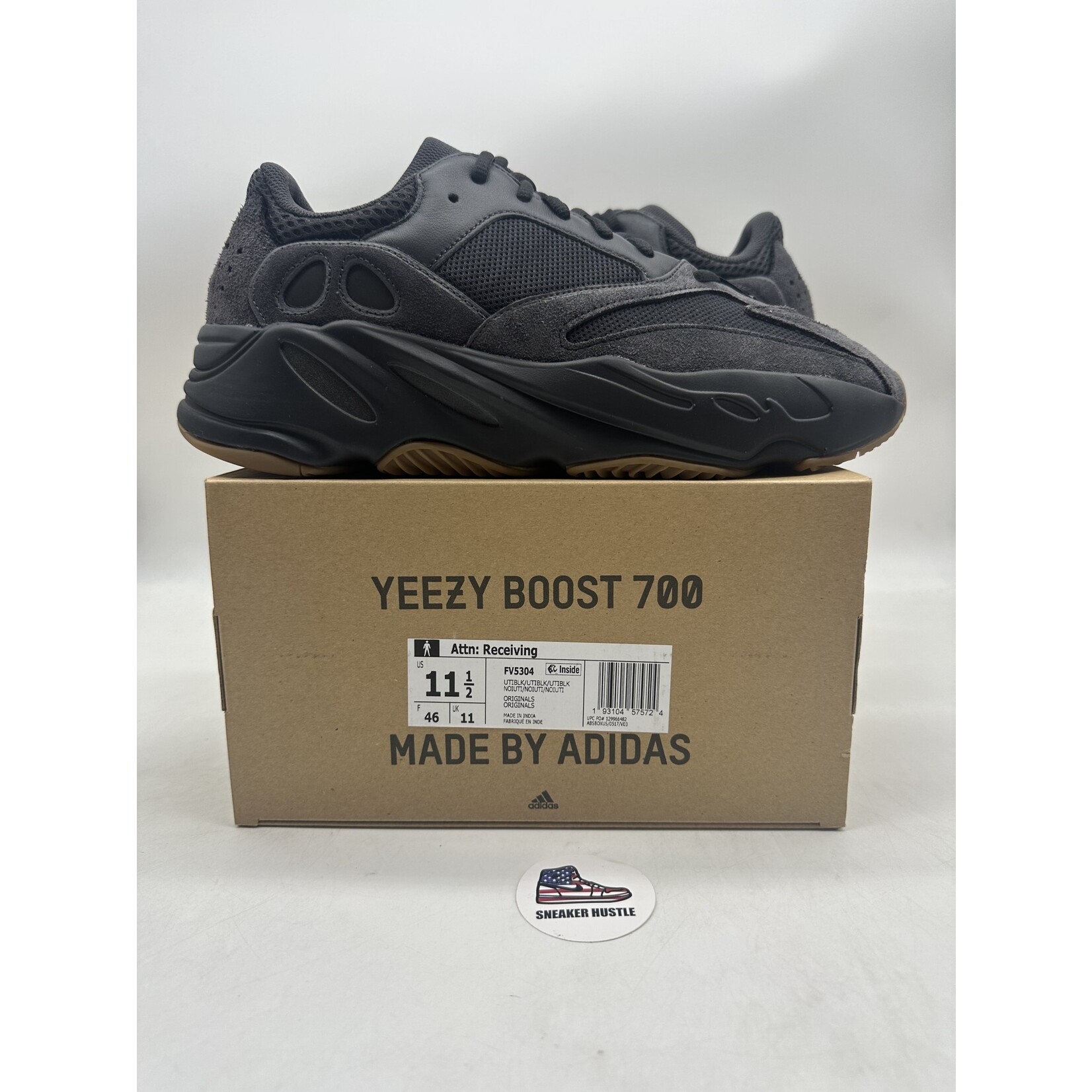 yeezy boost 700 utility