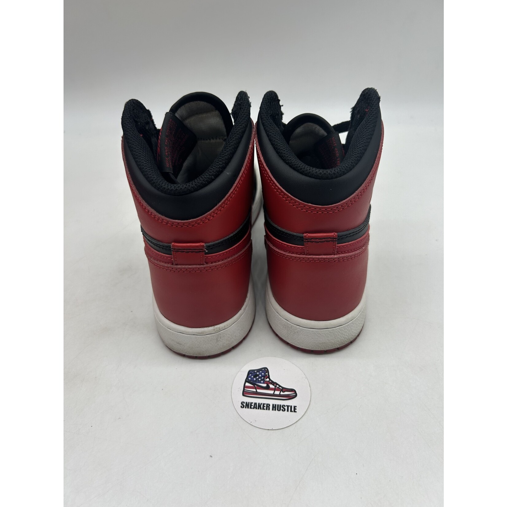 Air Jordan Jordan 1 Retro Bred Banned (2016) (GS)