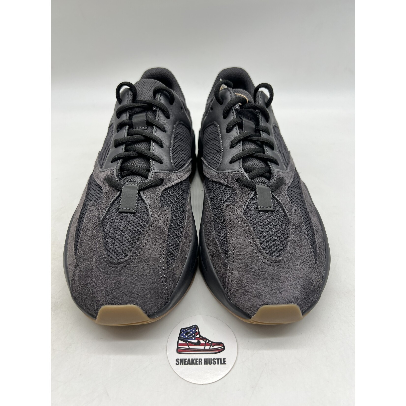 Adidas adidas Yeezy Boost 700 Utility Black (2019/2023)