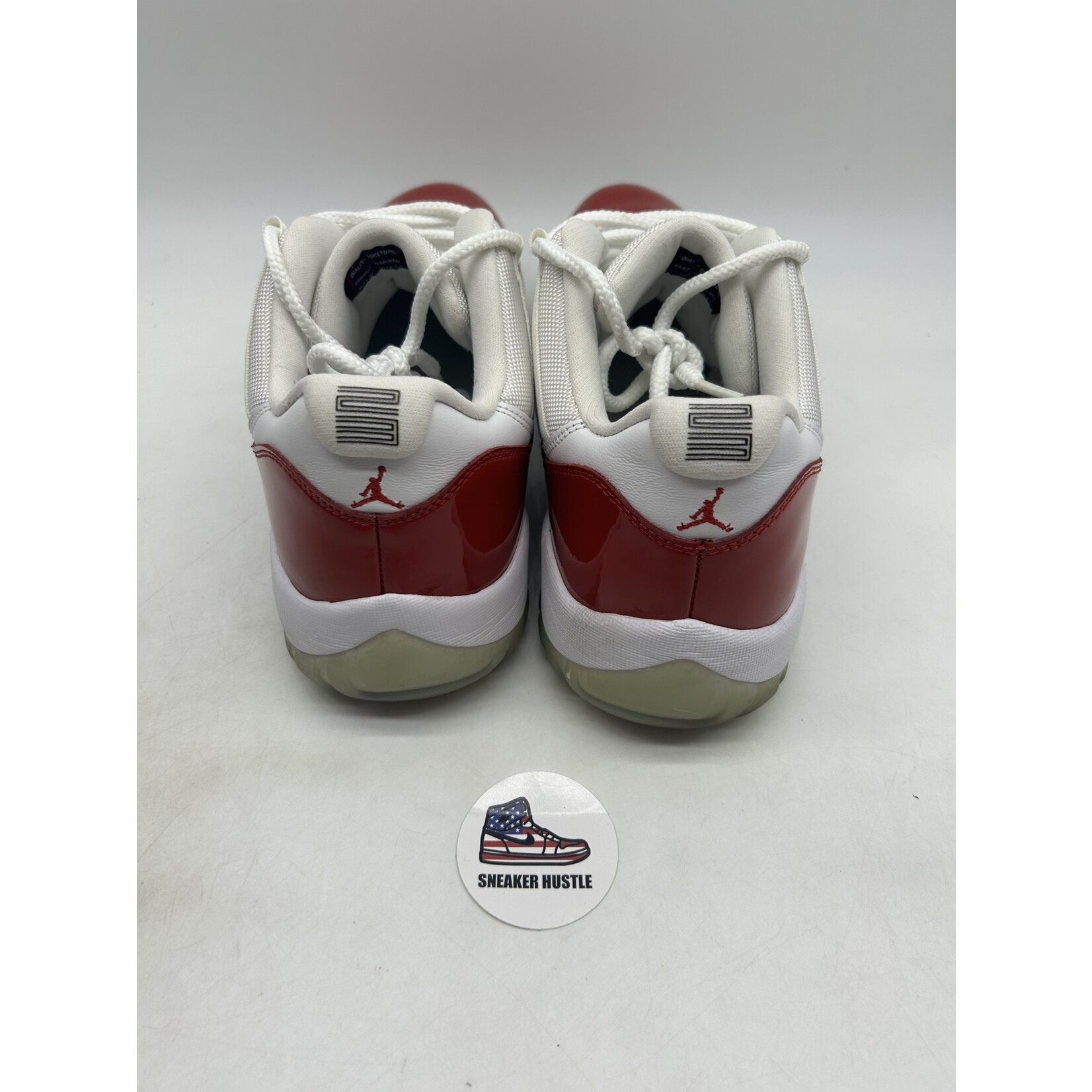 Air Jordan Jordan 11 Retro Low Cherry (2016)