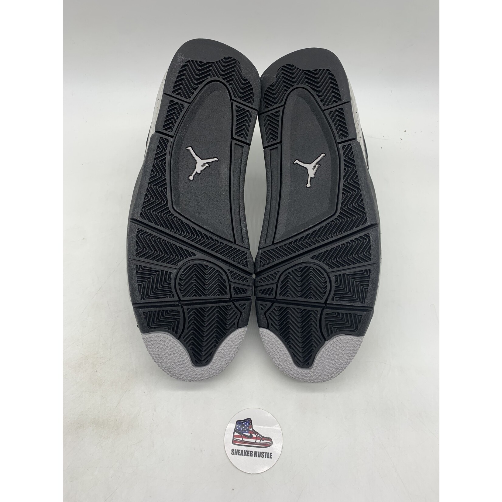 Air Jordan Jordan 4 Retro Oreo (2015)