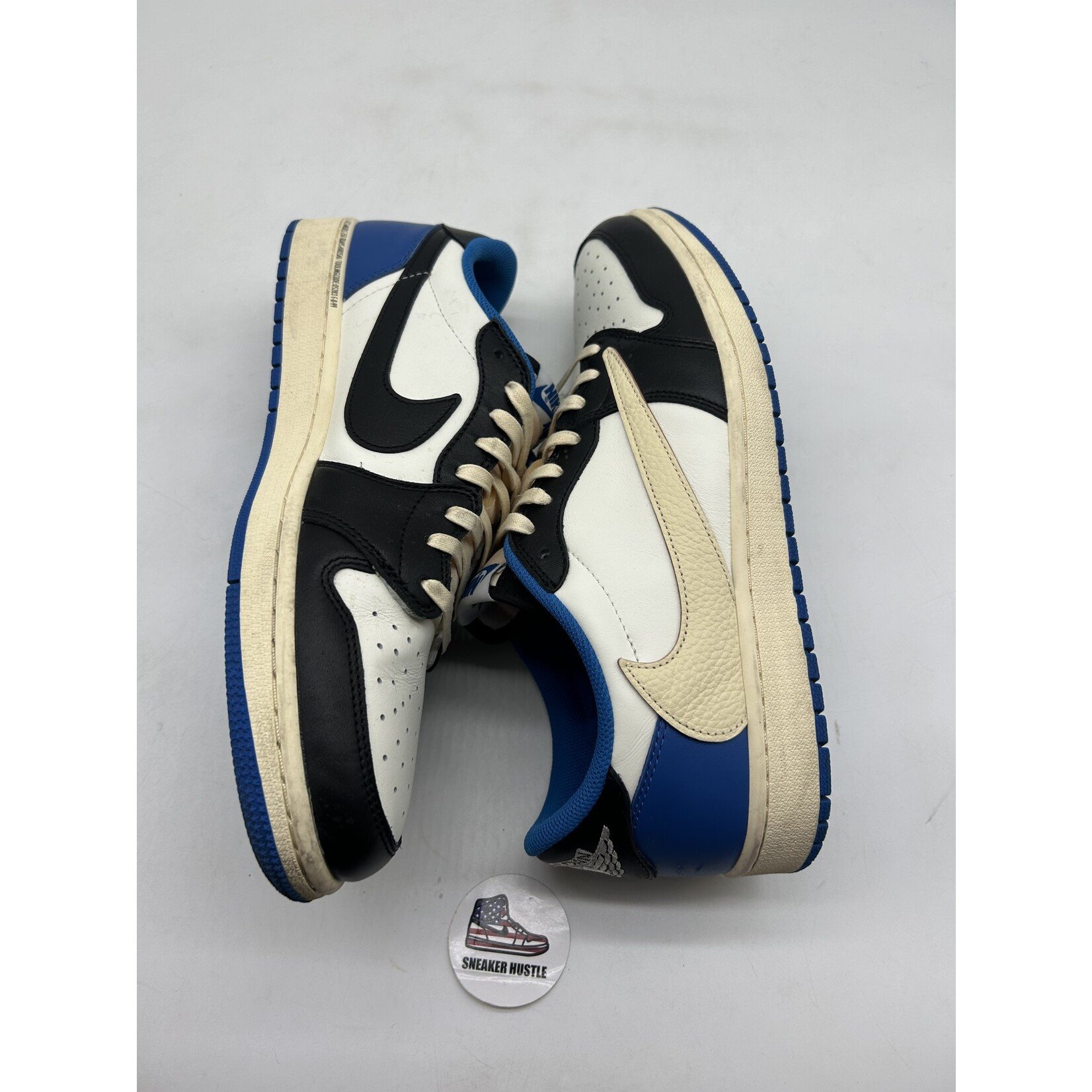 Air Jordan Jordan 1 Retro Low OG SP Fragment x Travis Scott