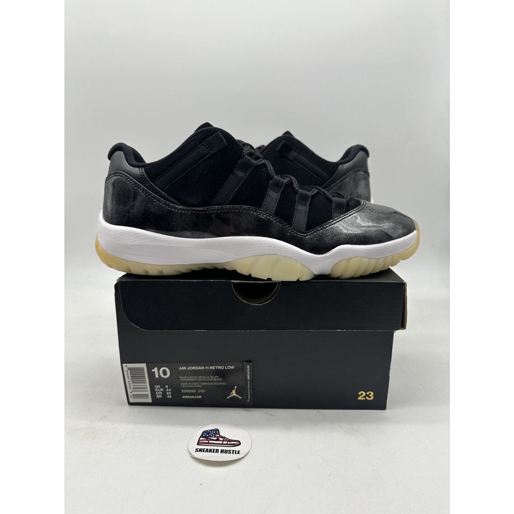 Air Jordan Jordan 11 Retro Low Barons