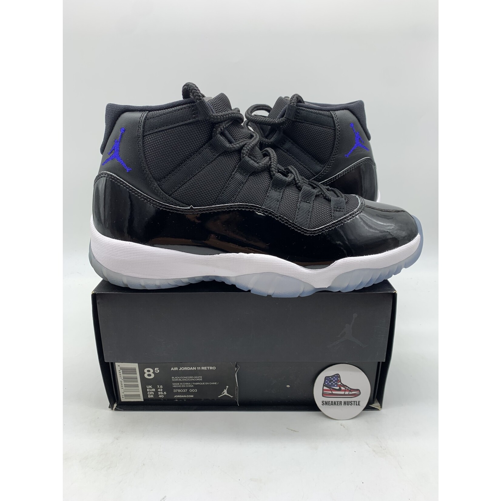 Air Jordan Jordan 11 Retro Space Jam (2016)