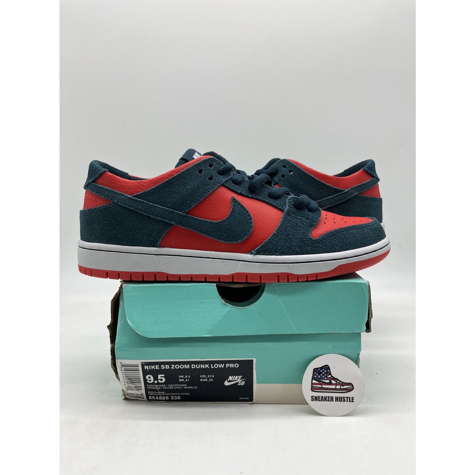 Nike SB Nike SB Dunk Low Reverse Shark