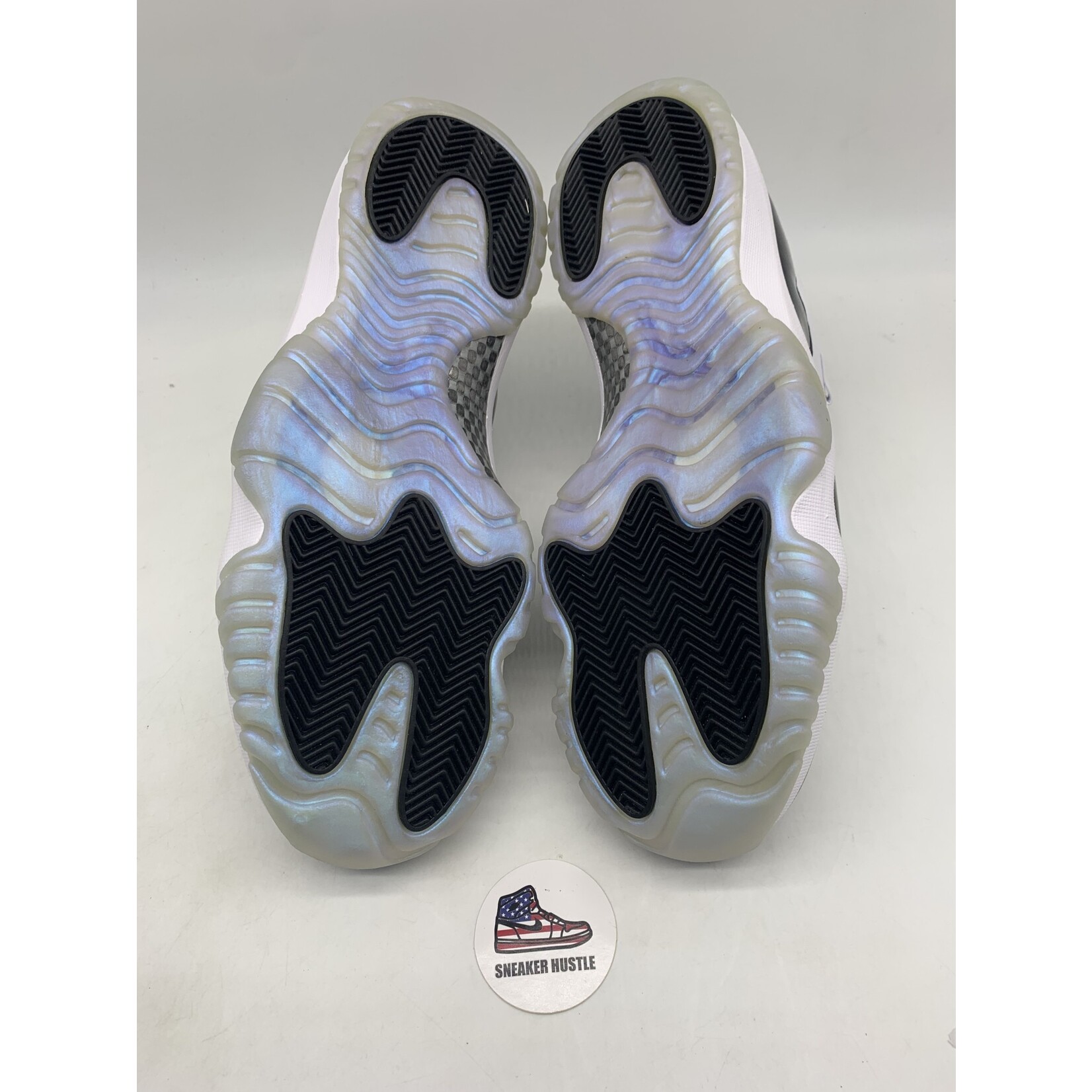 Air Jordan Jordan 11 Retro Low Iridescent