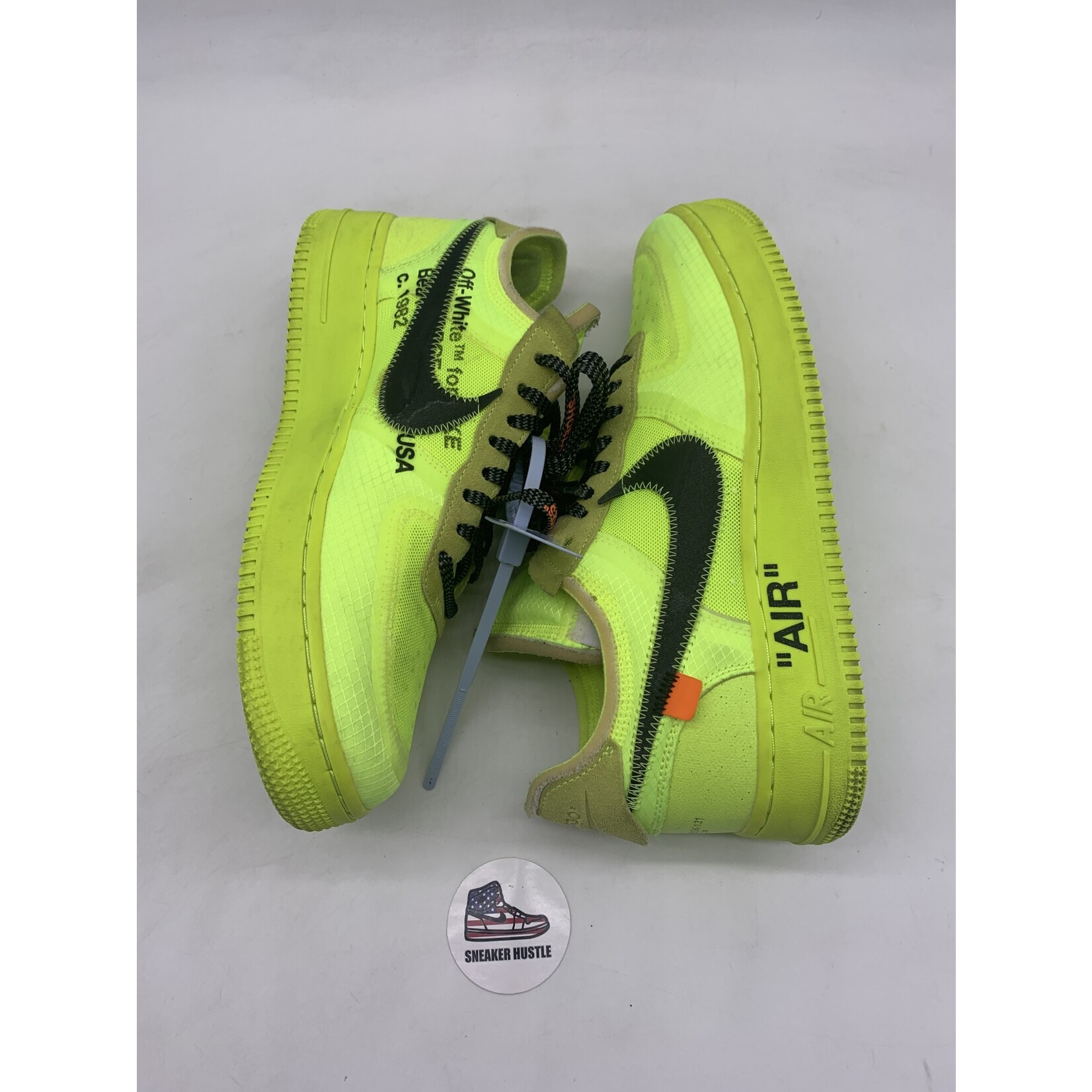 Air Jordan Nike Air Force 1 Low Off-White Volt