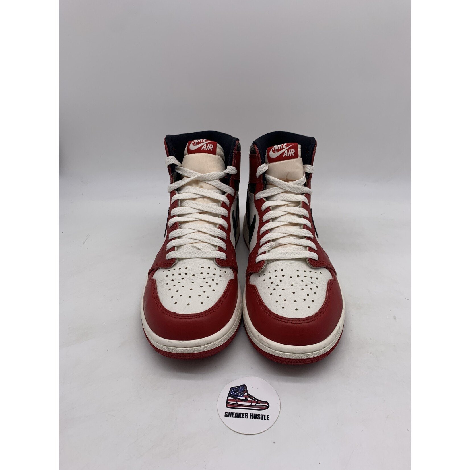 Air Jordan Jordan 1 Retro High OG Chicago Lost and Found