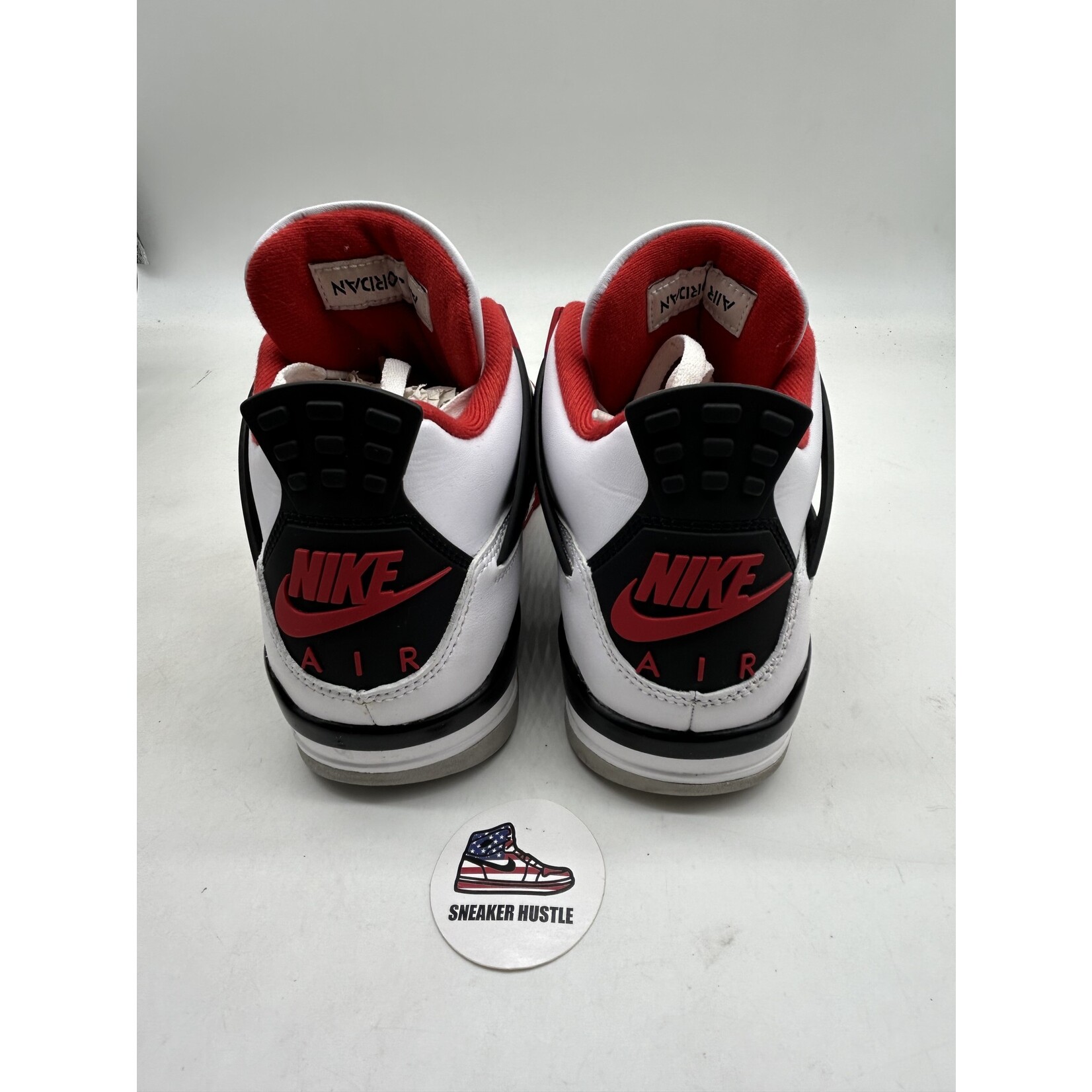 Air Jordan Jordan 4 Retro Fire Red (2020)