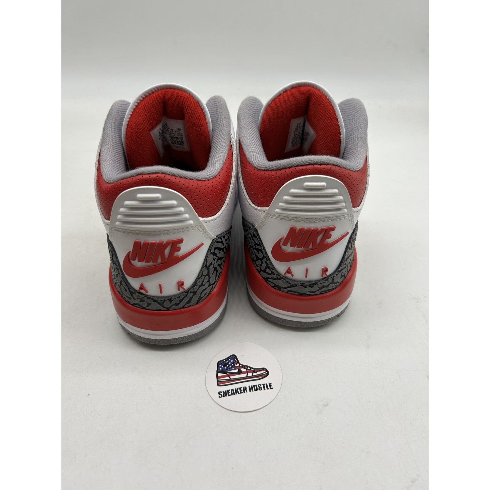 Air Jordan Jordan 3 Retro Fire Red (2022)