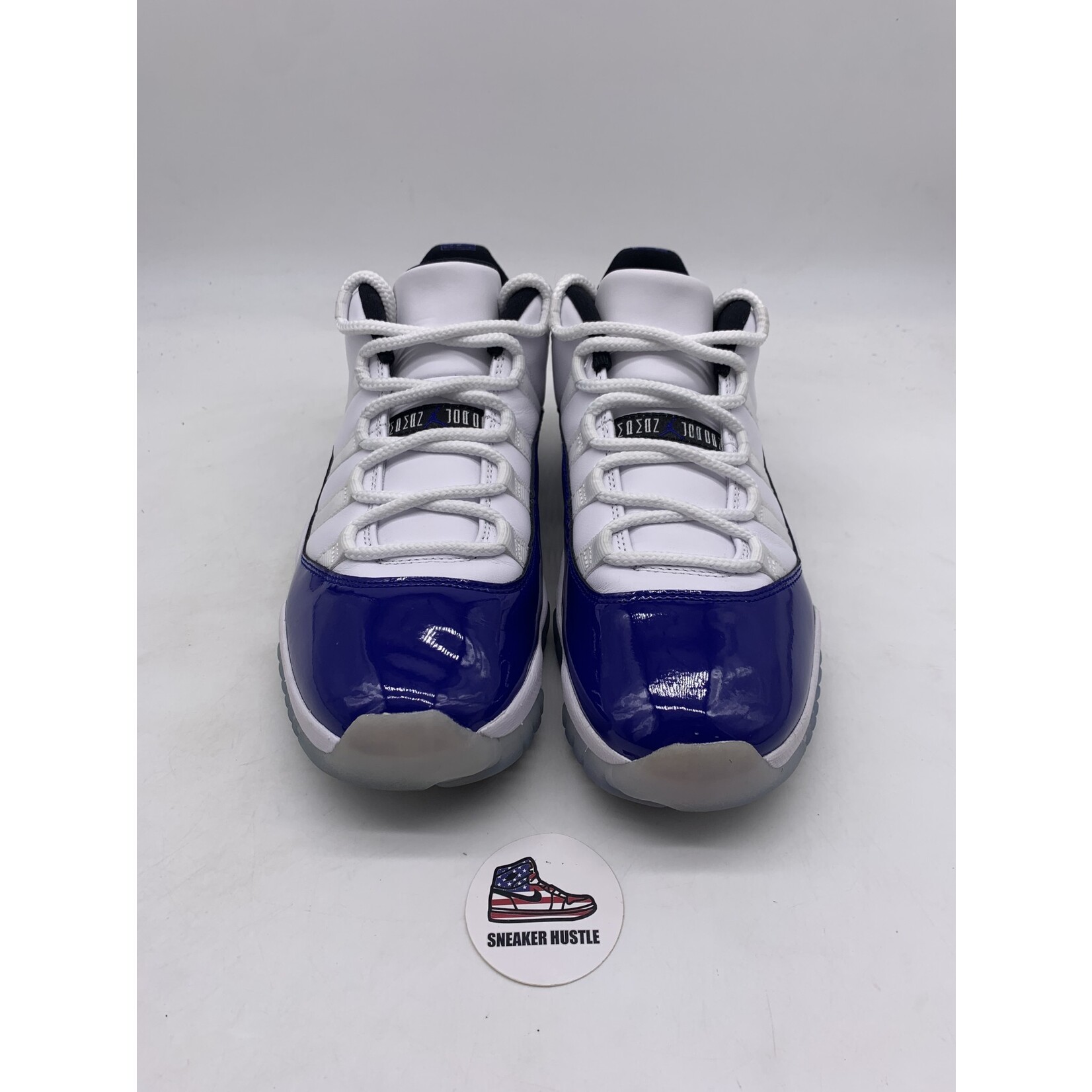 Air Jordan Jordan 11 Low White Concord