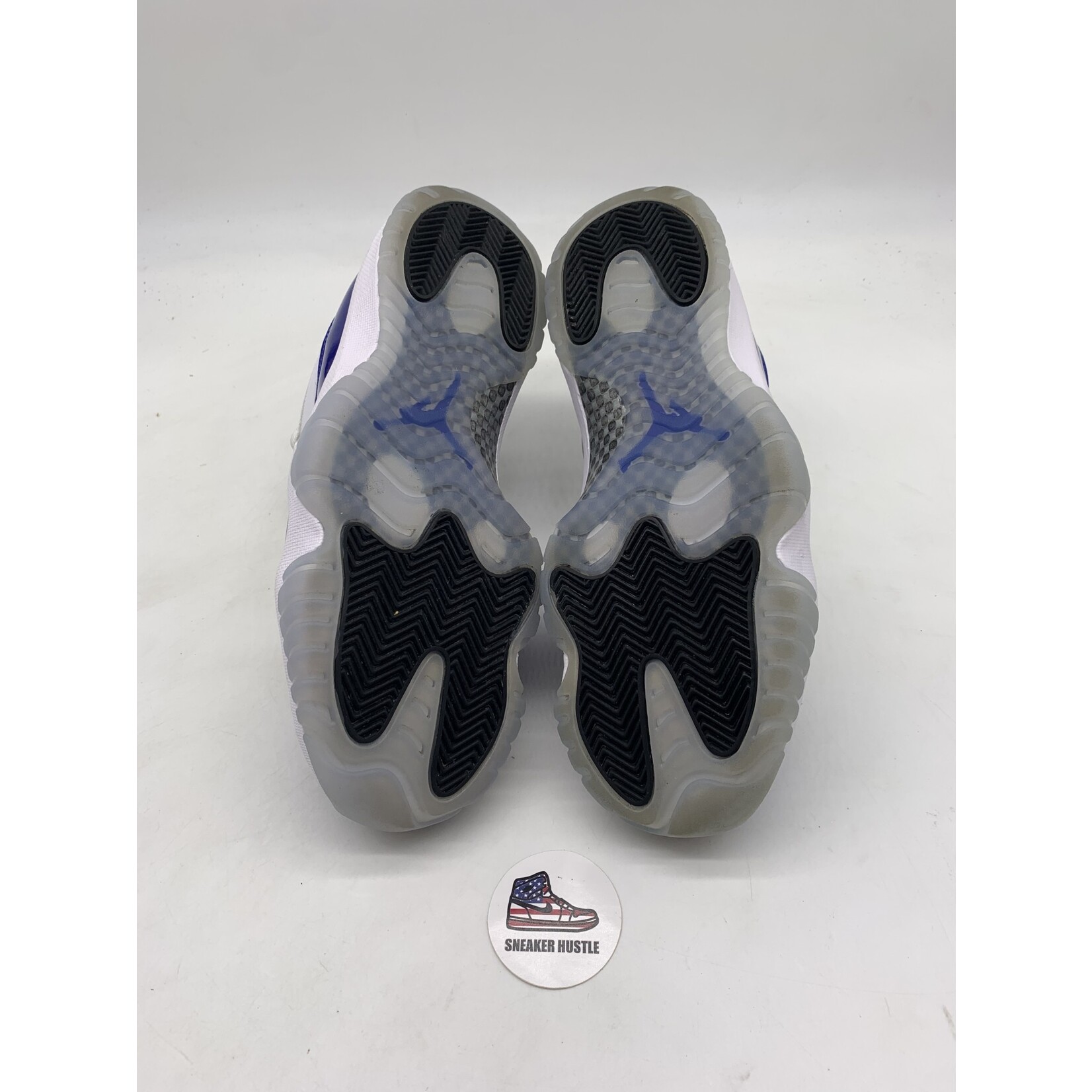 Air Jordan Jordan 11 Low White Concord