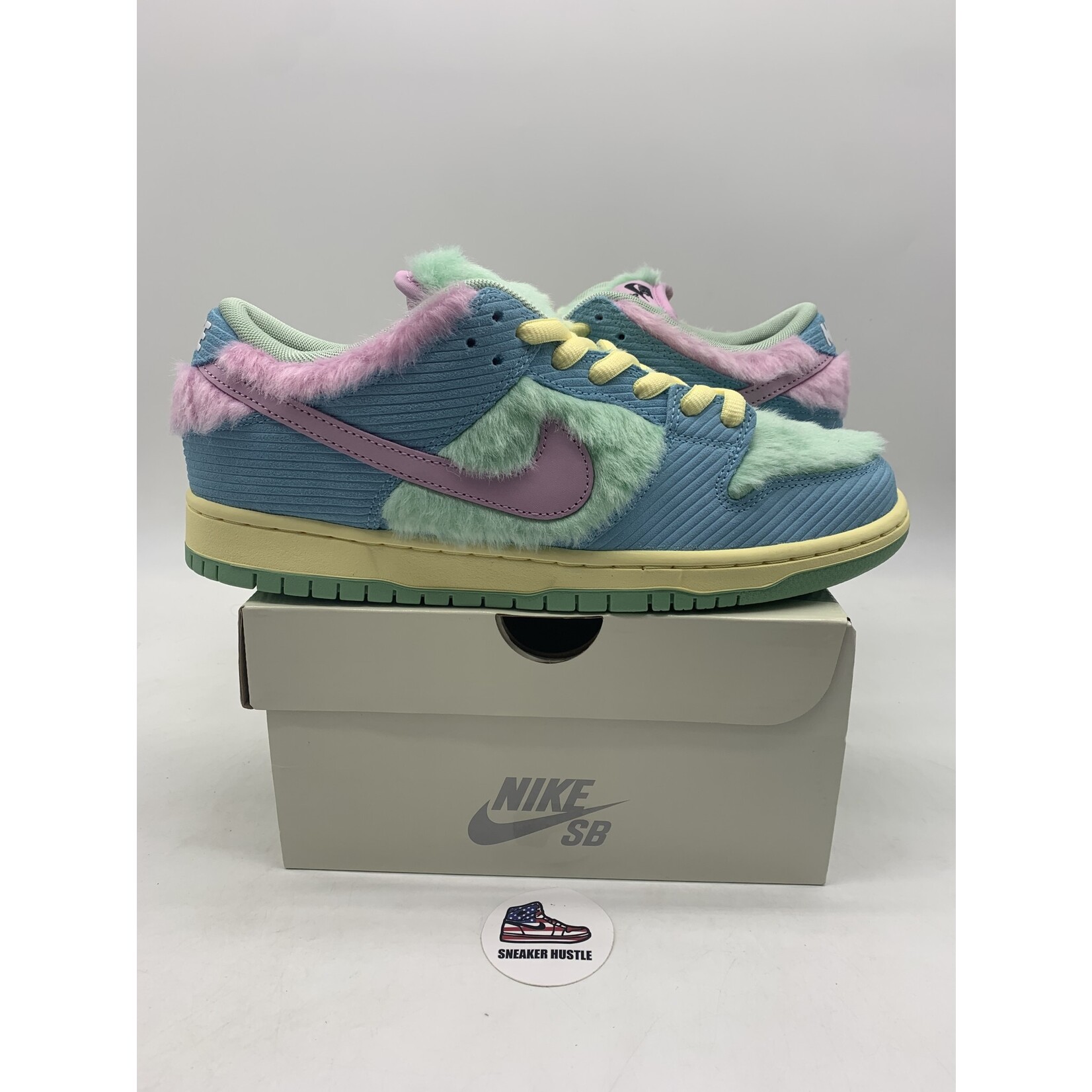 Nike SB Nike SB Dunk Low Verdy Visty