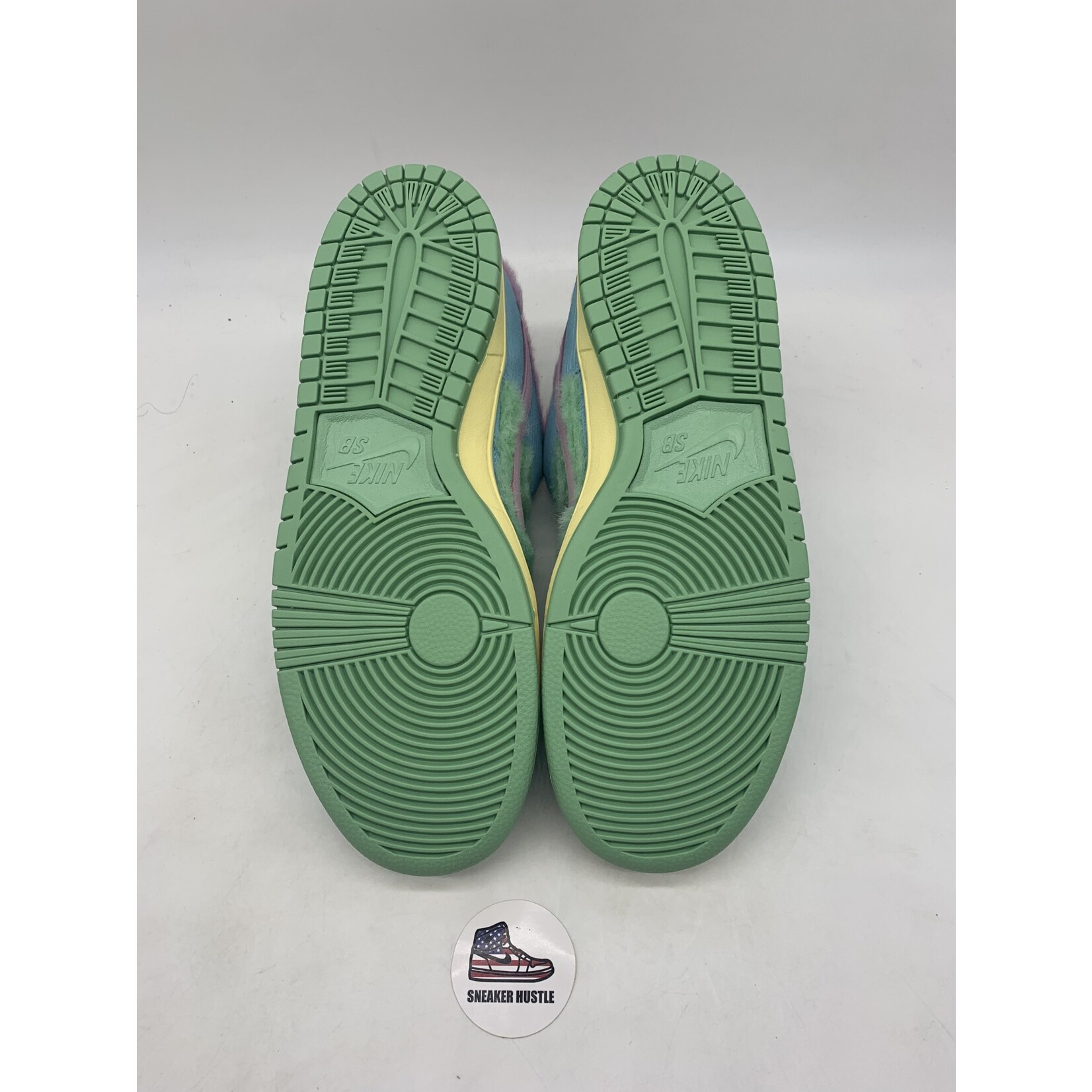 Nike SB Nike SB Dunk Low Verdy Visty