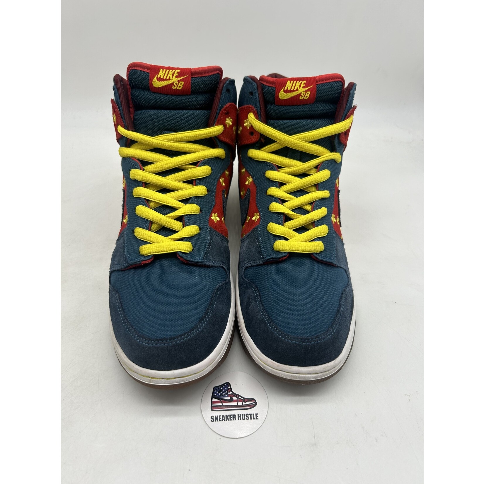 Nike SB Dunk High Quagmire Sneaker Hustle
