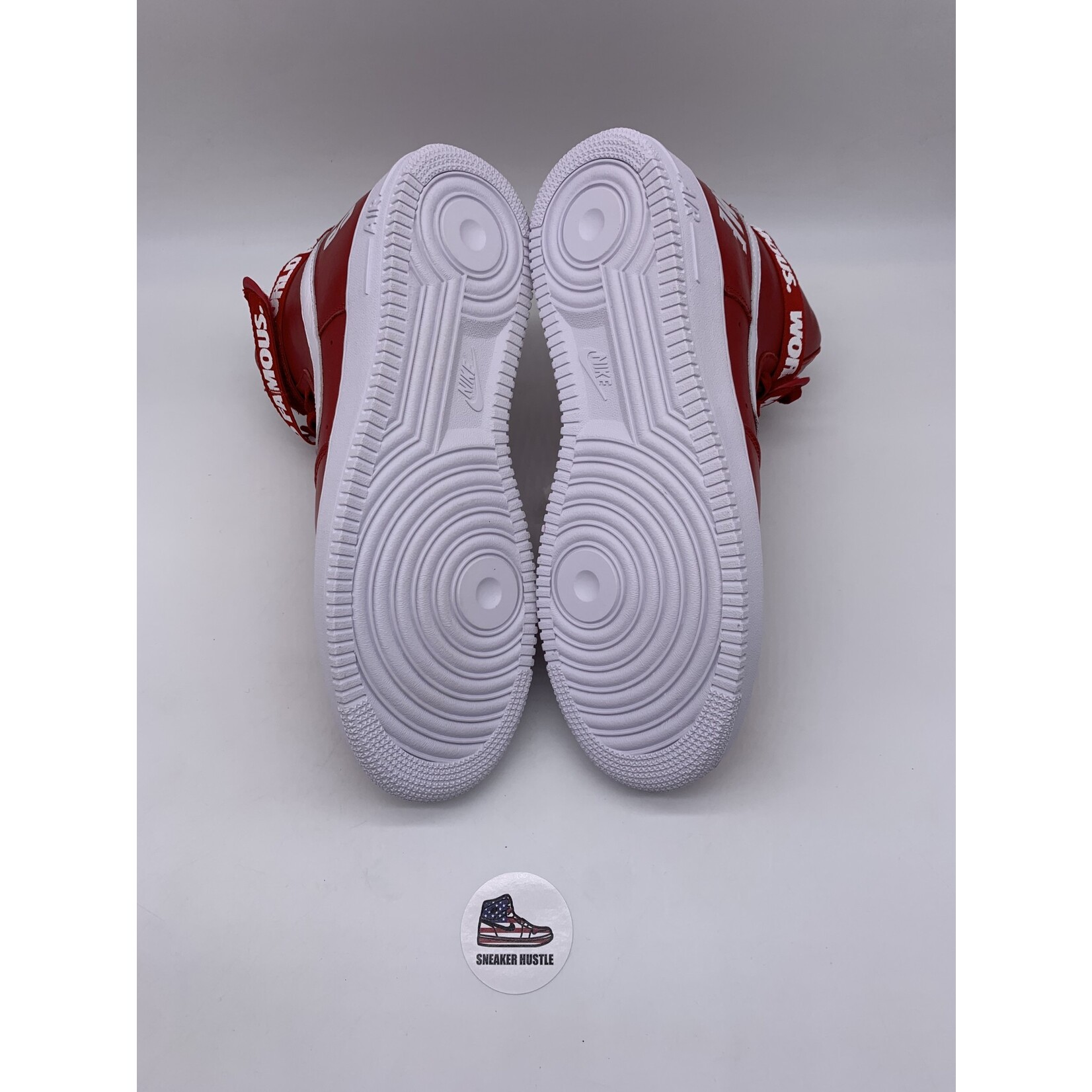 Nike Nike Air Force 1 High Supreme World Famous Red