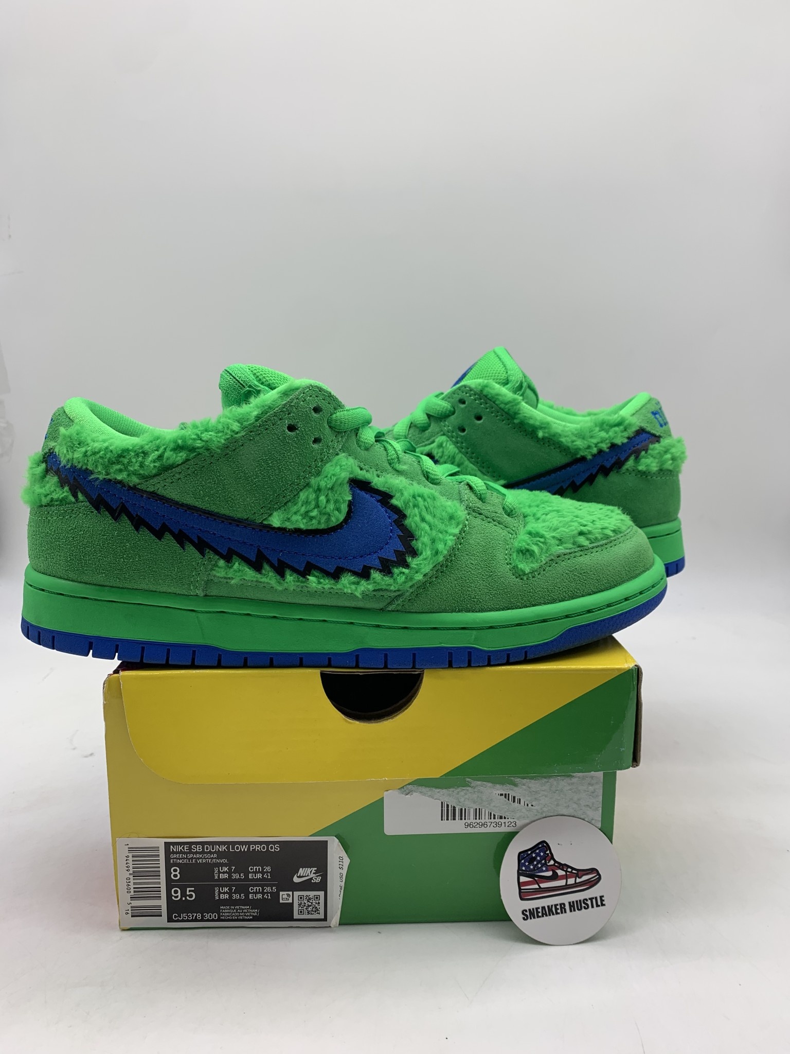 Nike SB Dunk Low Grateful Dead Bears Green Sneaker Hustle