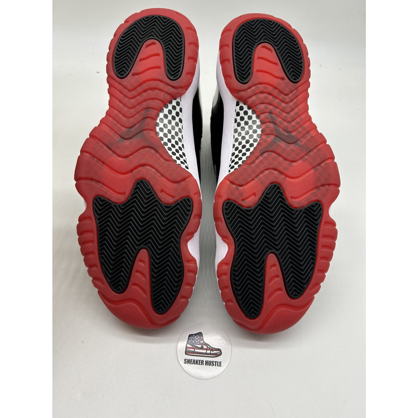 Air Jordan Jordan 11 Retro Playoffs Bred (2019)