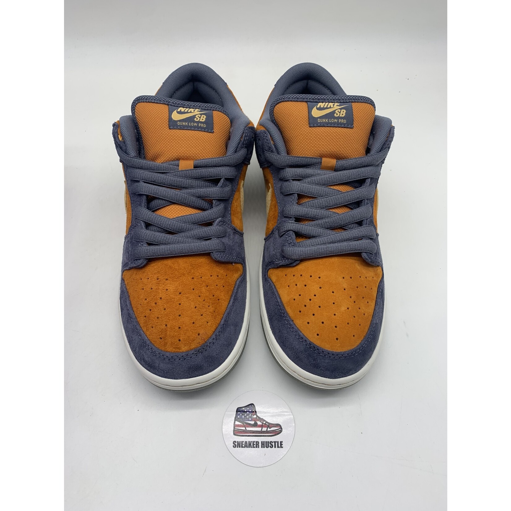 Nike SB Nike SB Dunk Low Light Carbon Monarch