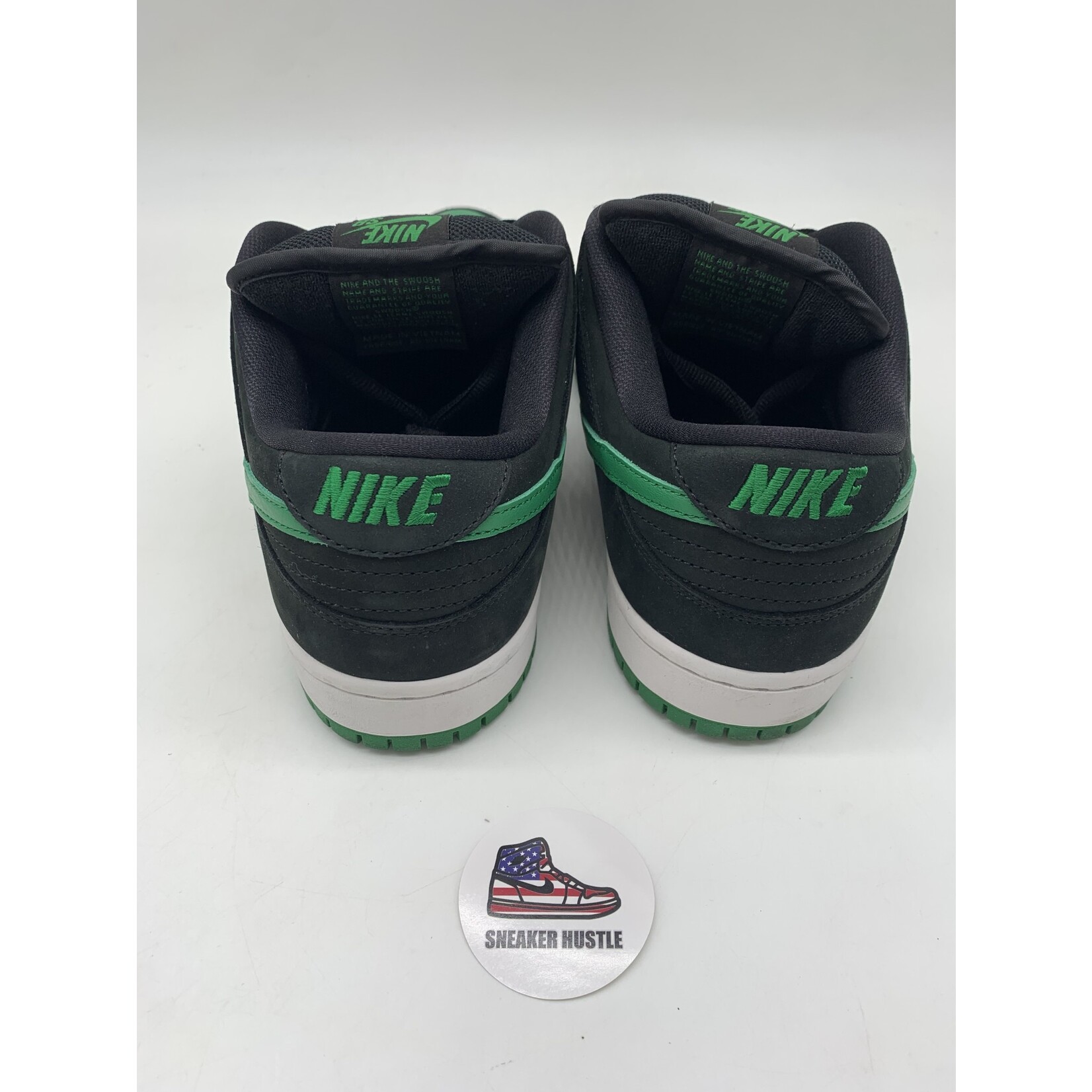 Nike SB Nike SB Dunk Low Pro J Pack Black Pine Green