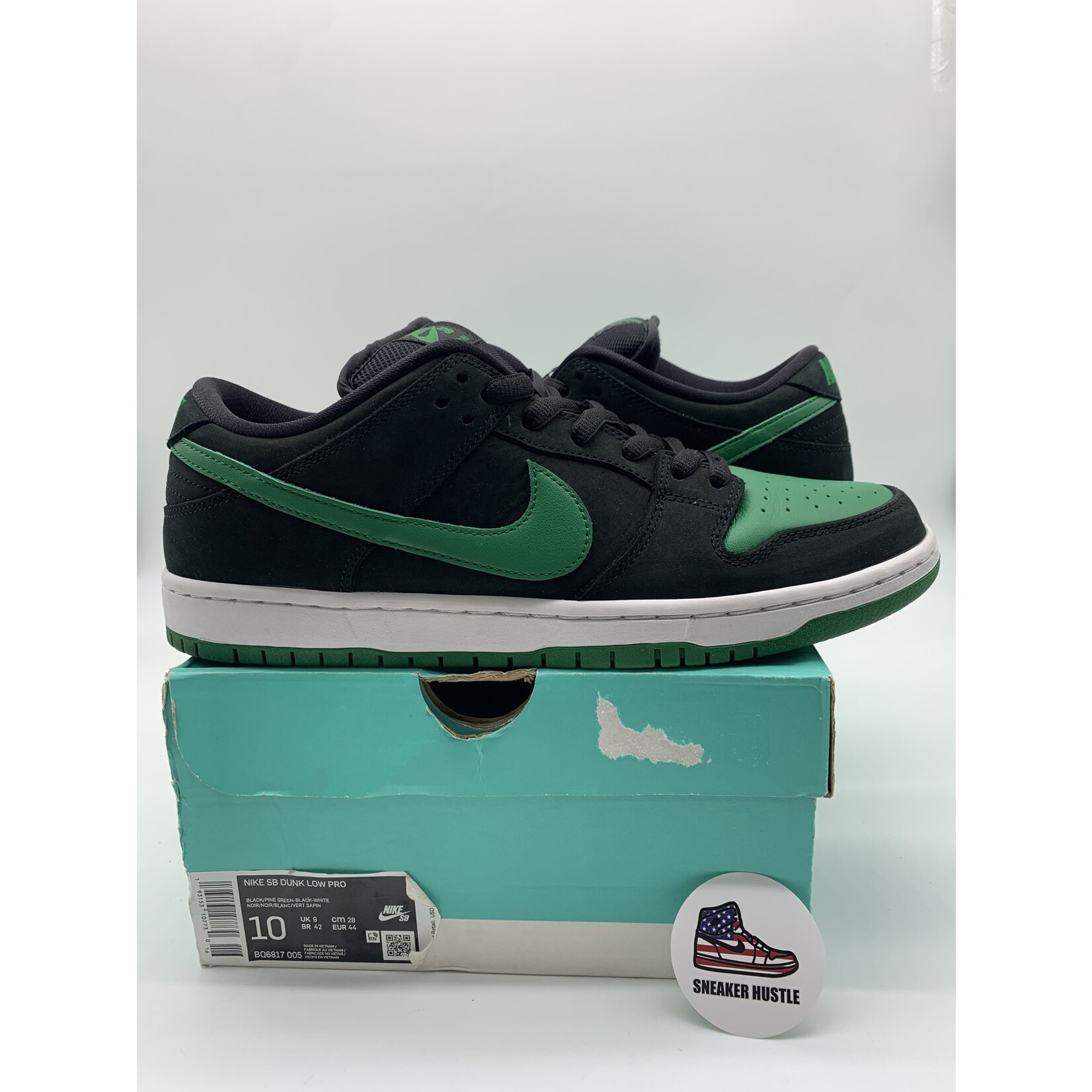Nike SB Nike SB Dunk Low Pro J Pack Black Pine Green