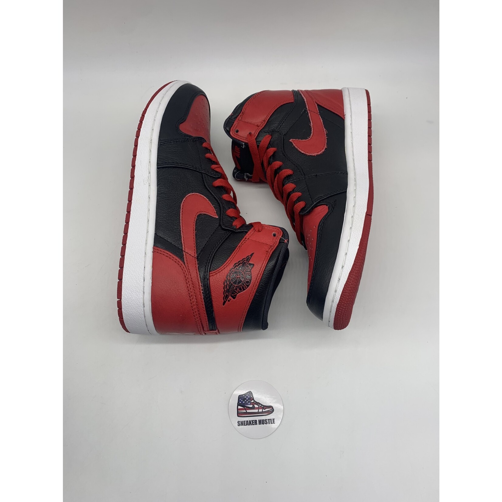 Air Jordan Jordan 1 Retro Banned (B-Grade) (2011)