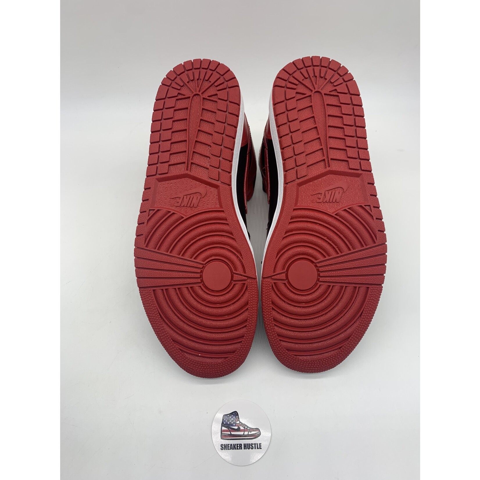 Air Jordan Jordan 1 Retro Banned (B-Grade) (2011)