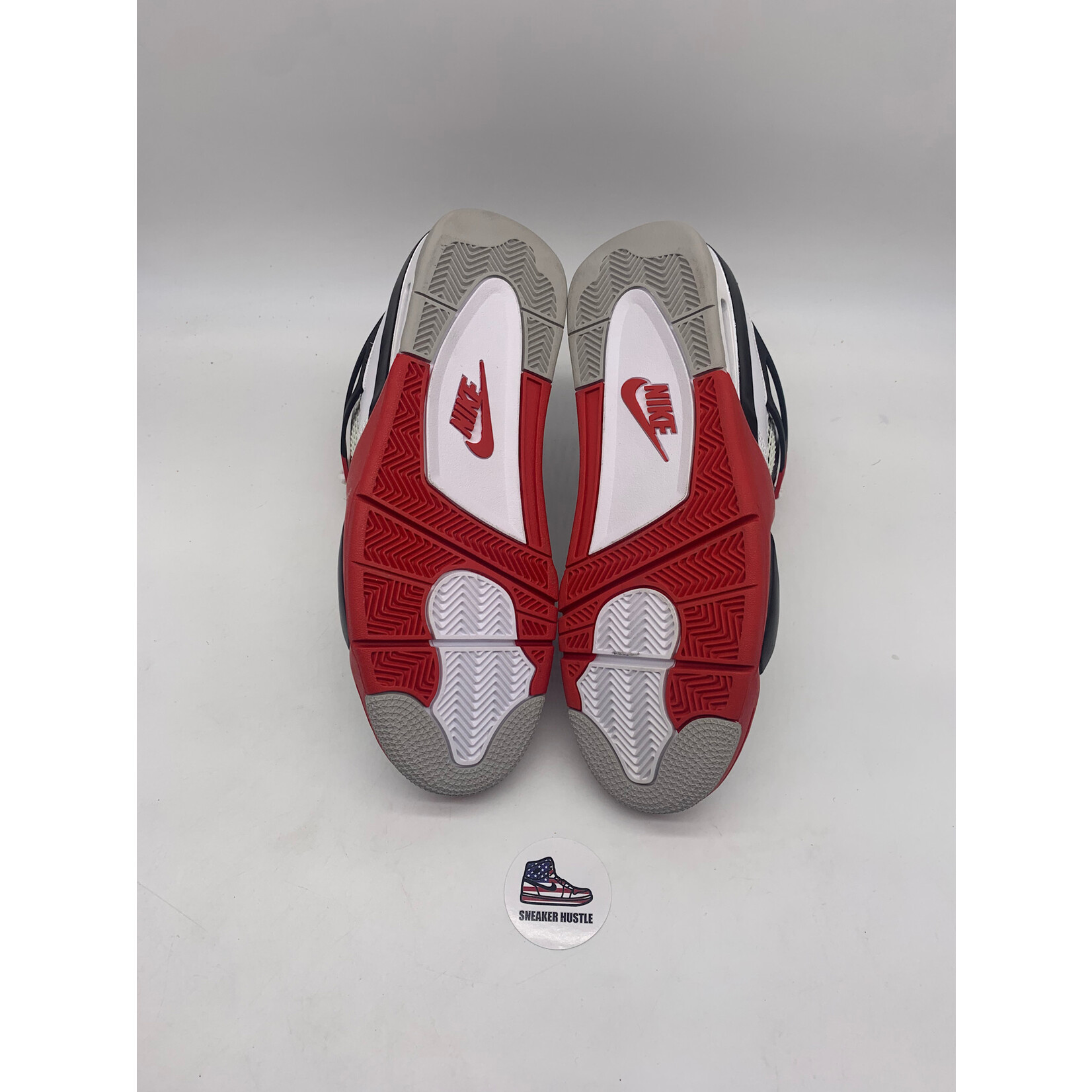 Air Jordan Jordan 4 Retro Fire Red (2020)