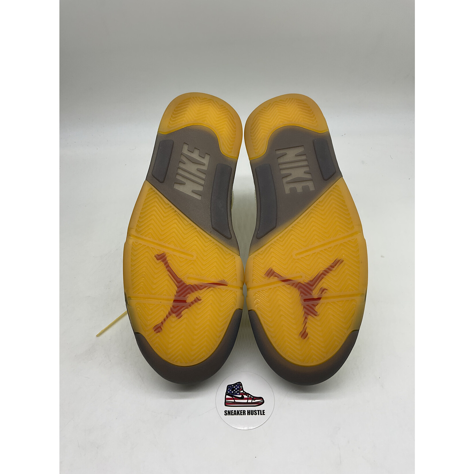 Air Jordan Jordan 5 Retro Off-White Sail