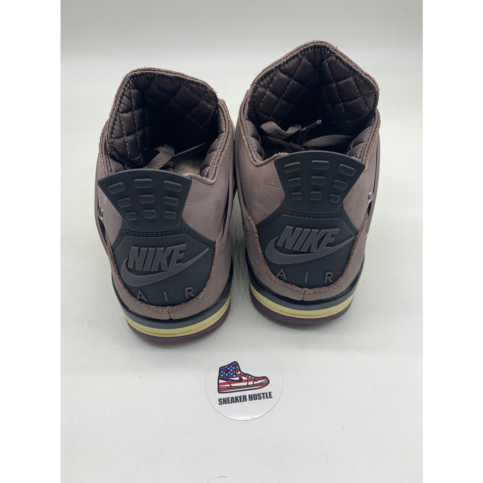 Air Jordan Jordan 4 Retro SP A Ma Maniére Violet Ore